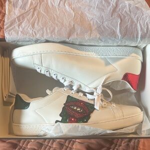 Gucci shoes | bedazzled sneakers in Women’s SZ 10. LIKE NEW ✨ WORN ONCE